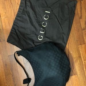 AUTHENTIC Black Gucci Bag w/Protective Cloth Bag